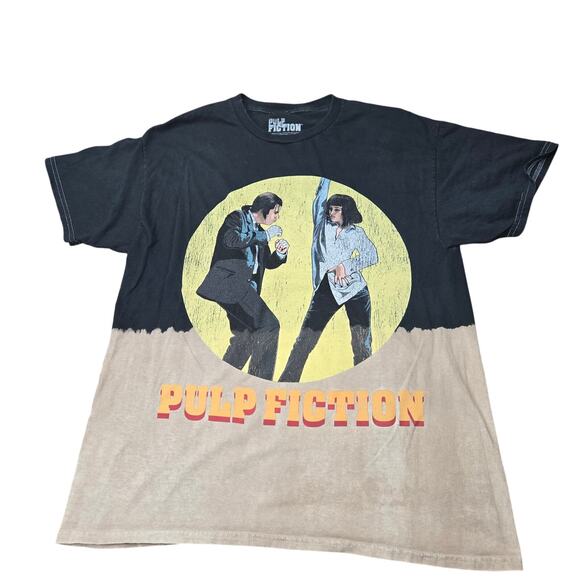 This is a two-tone Pulp Fiction t-shirt featuring the movie's logo men's M - Picture 1 of 6